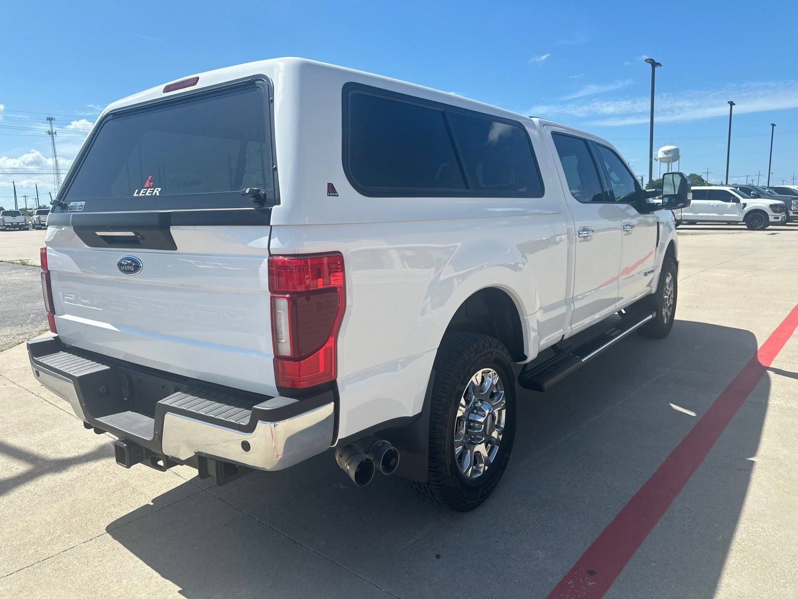 Used 2022 Ford F350 Lariat w/ Lariat Ultimate Package AWD/4WD image 6