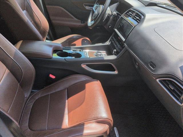 Used 2017 Jaguar F-PACE S AWD/4WD image 30
