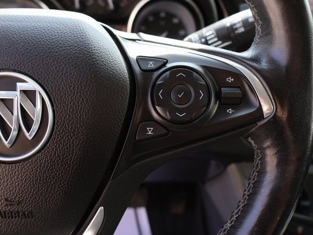 Used 2019 Buick Envision Essence image 32