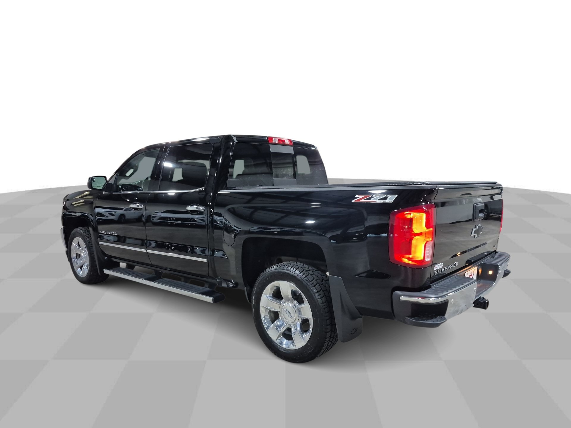 Certified 2017 Chevrolet Silverado 1500 LTZ w/ Sport Package AWD/4WD image 7