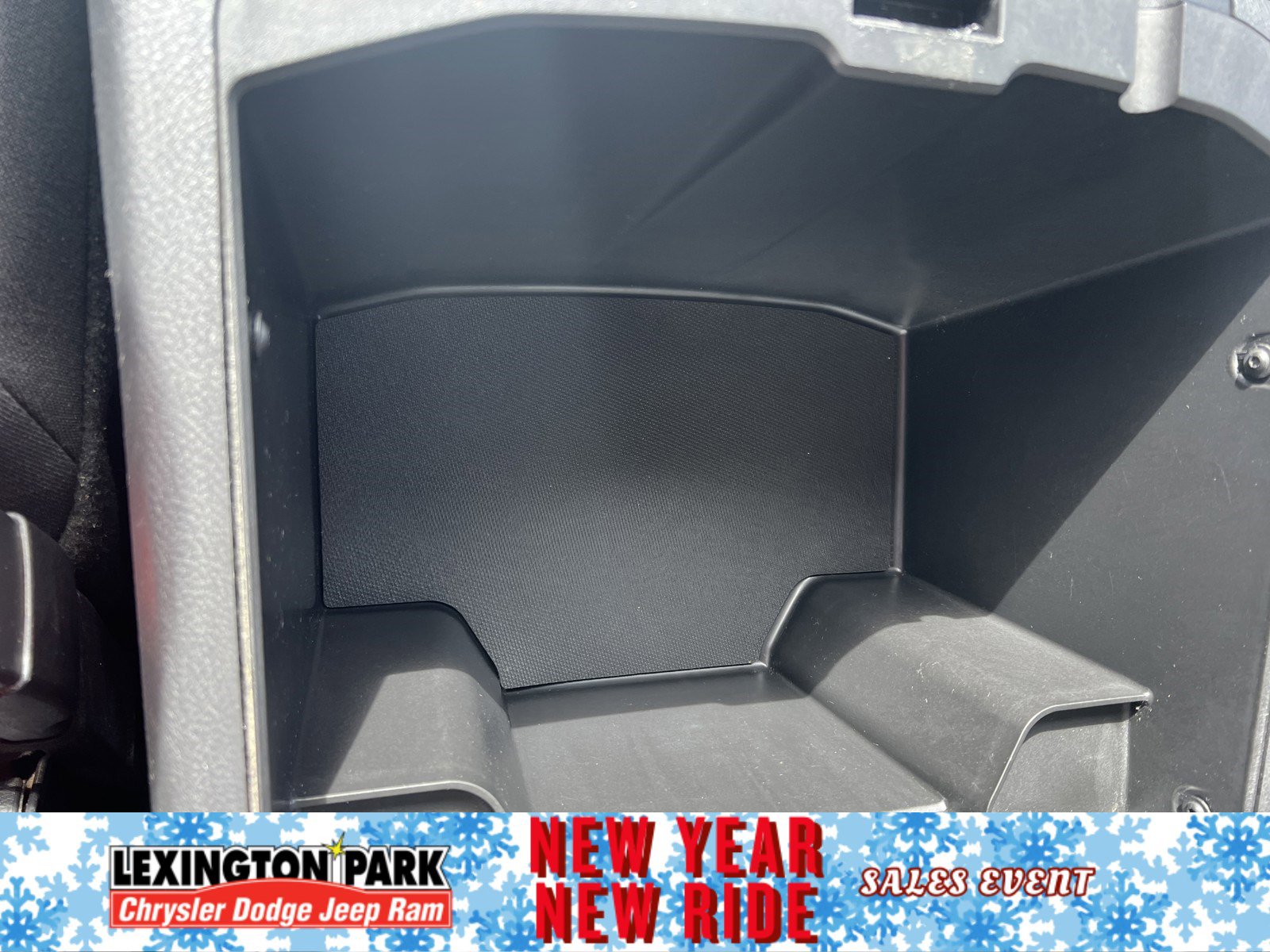 Used 2012 RAM 1500 Big Horn w/ Luxury Group image 19