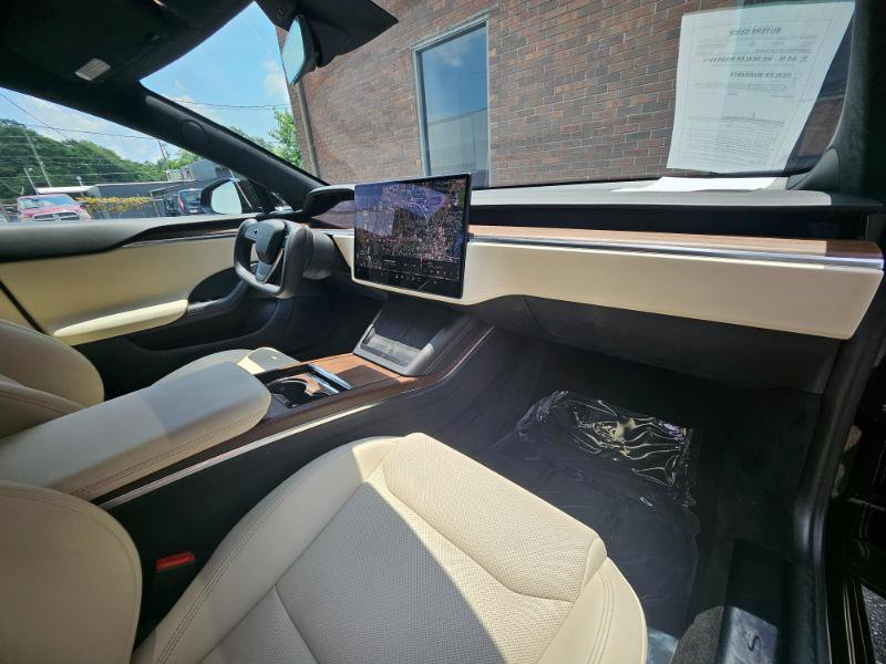 Used 2022 Tesla Model S AWD/4WD image 56
