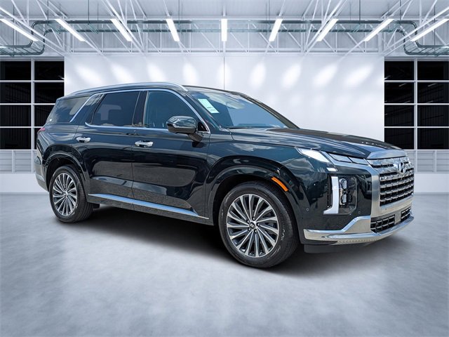 Used 2025 Hyundai Palisade Calligraphy image 1