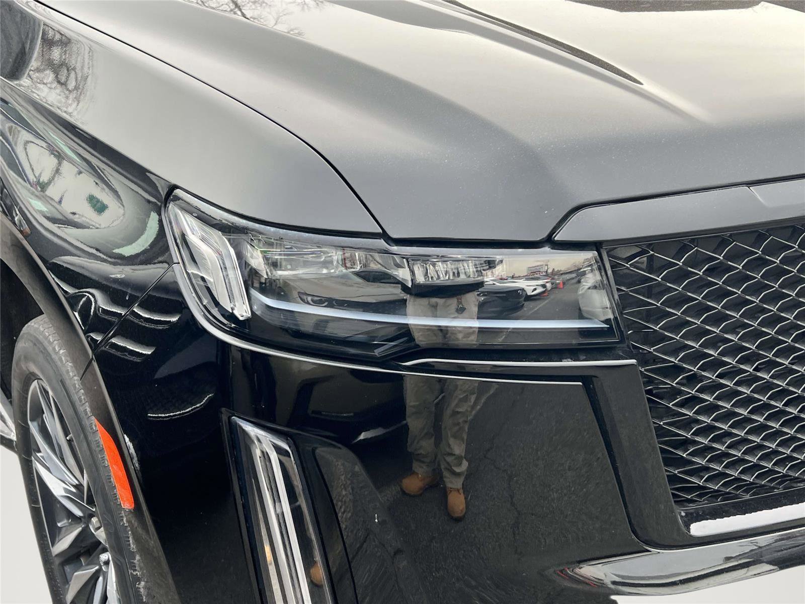 Used 2022 Cadillac Escalade ESV Sport image 10