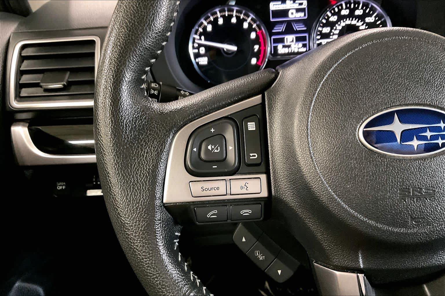 Used 2017 Subaru Forester 2.5i Touring AWD/4WD image 23