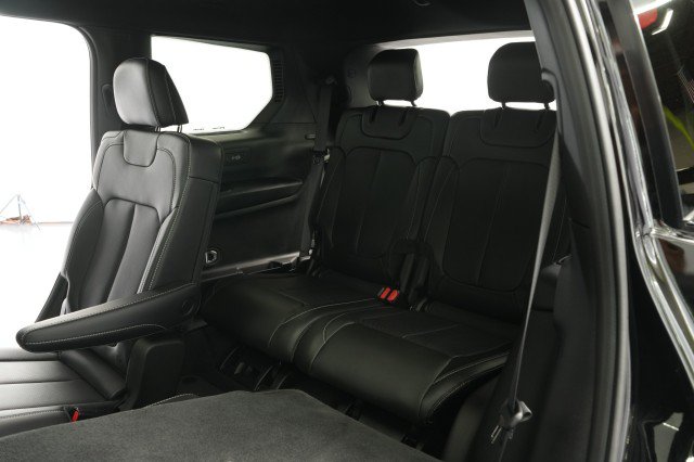 Used 2025 Jeep Grand Cherokee L Limited w/ Luxury Tech Group II AWD/4WD image 63