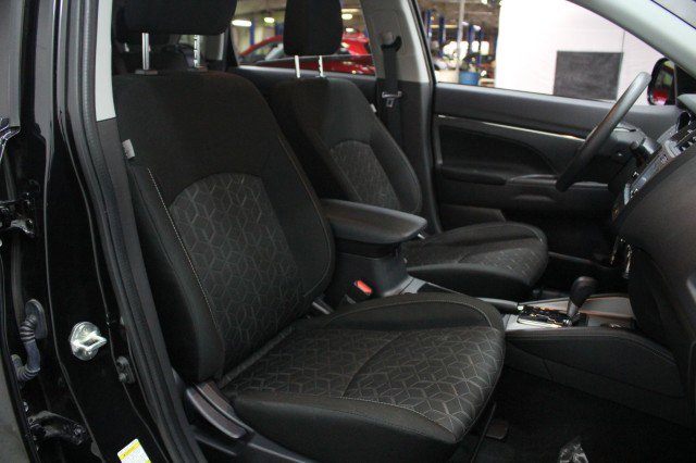 Used 2024 Mitsubishi Outlander Sport ES image 23