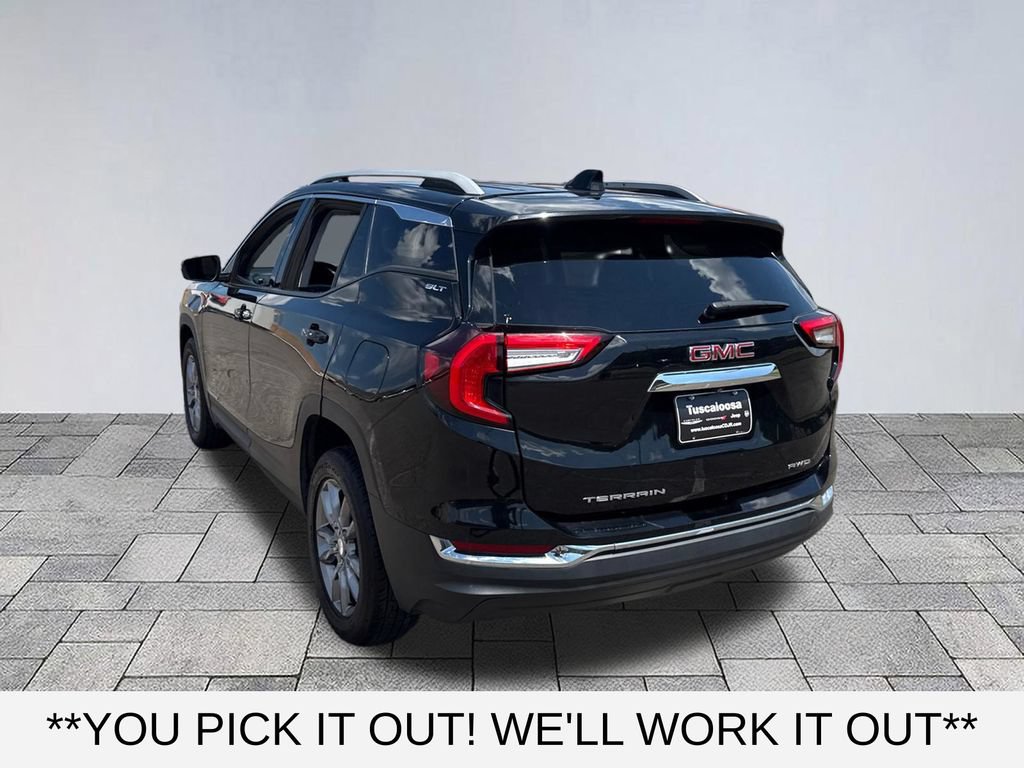 Used 2024 GMC Terrain SLT AWD/4WD image 5