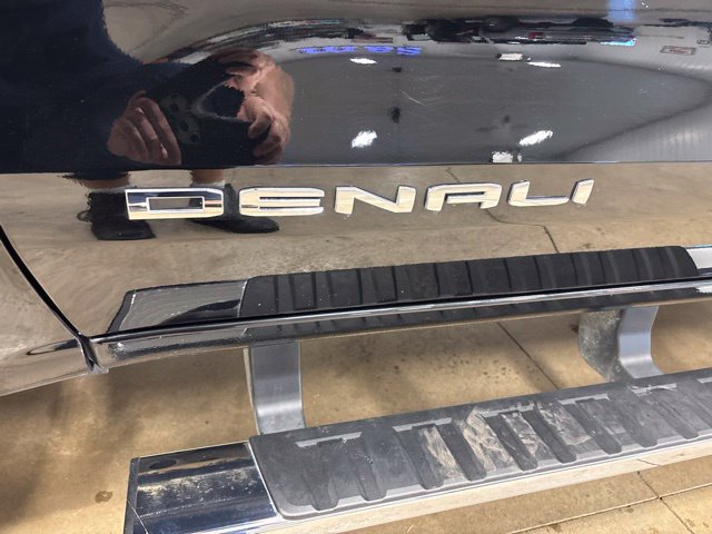 Used 2026 GMC Canyon Denali AWD/4WD image 13