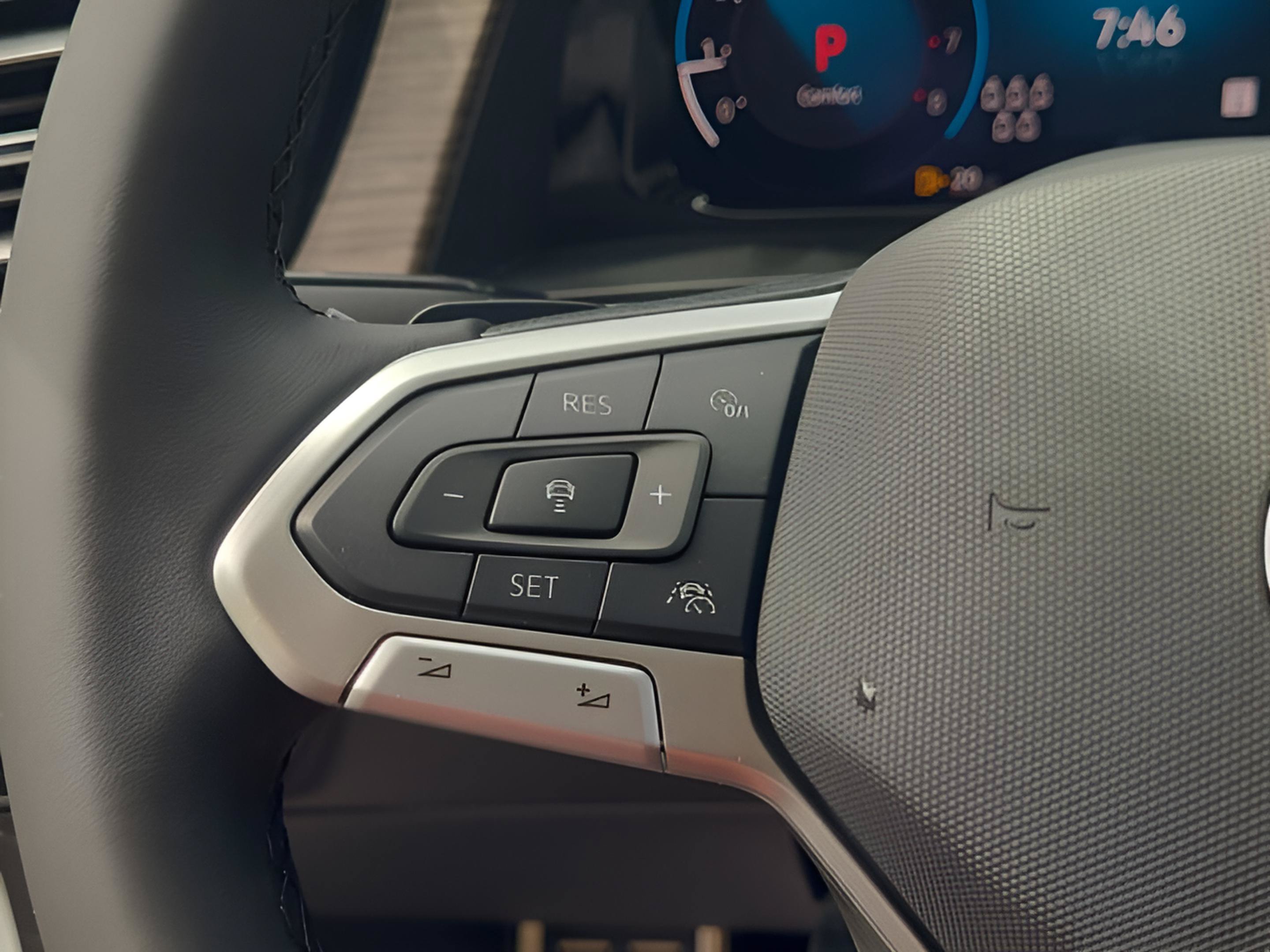 New 2026 Volkswagen Atlas SEL Premium R-Line AWD/4WD image 19