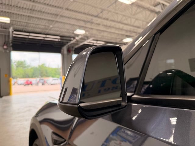 Used 2020 Tesla Model Y Long Range AWD/4WD image 13