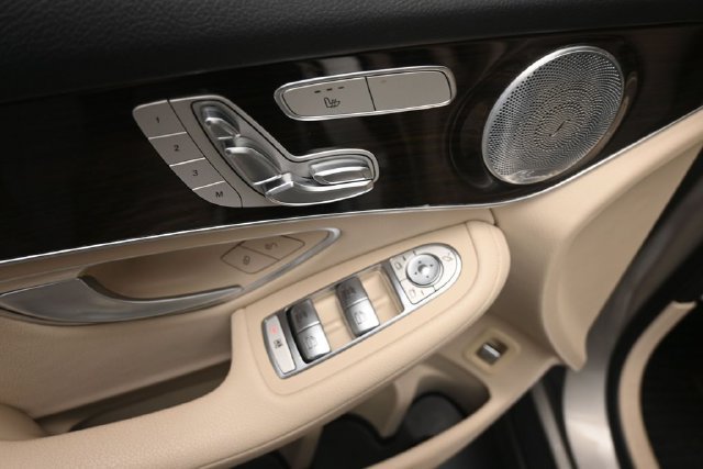 Certified 2020 Mercedes-Benz GLC 300 image 16
