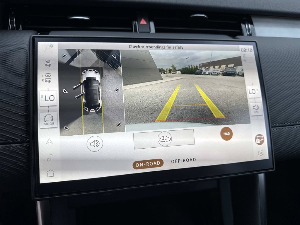 New 2026 Land Rover Discovery Sport Landmark AWD/4WD image 26
