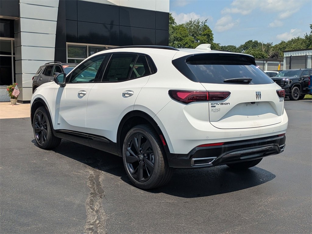 New 2025 Buick Envision Sport Touring image 6
