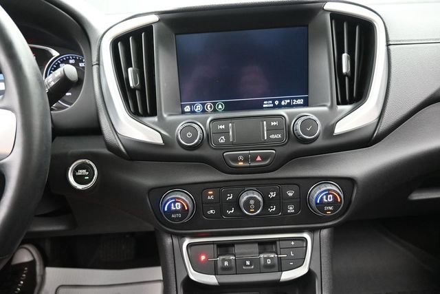 Used 2024 GMC Terrain SLT w/ Infotainment Package II AWD/4WD image 10