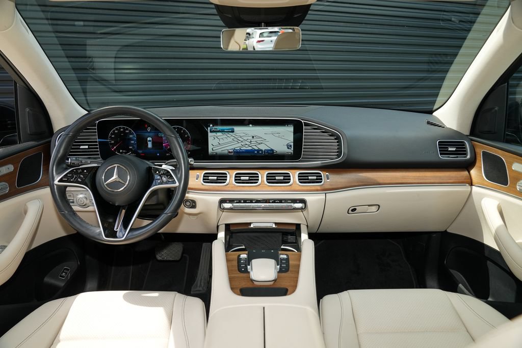 Used 2024 Mercedes-Benz GLE 450 4MATIC image 29