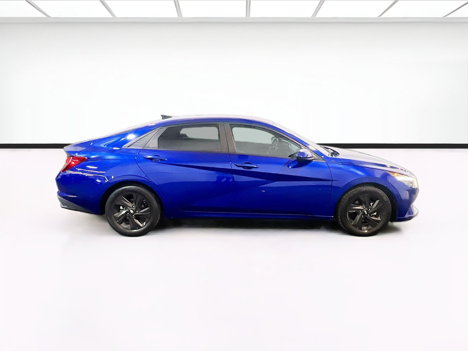 Used 2021 Hyundai Elantra SEL w/ Convenience Package FWD image 22