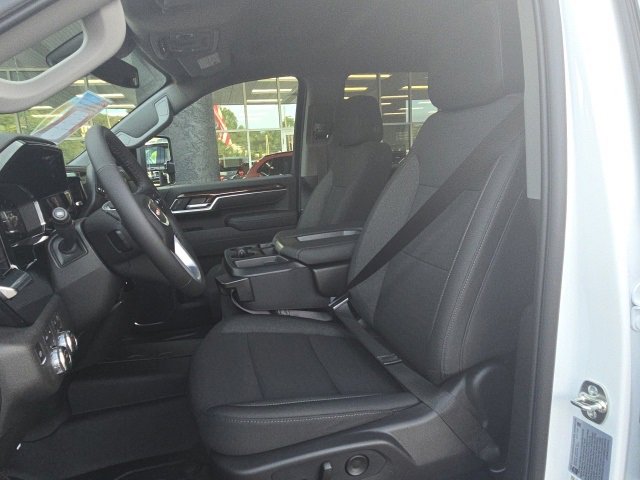 New 2026 GMC Sierra 2500 SLE w/ SLE Value Package; image 7