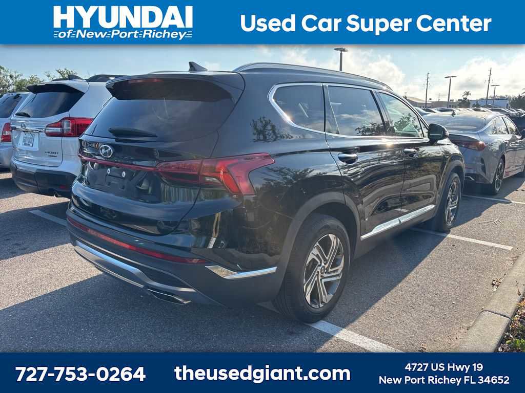 Used 2022 Hyundai Santa Fe SEL w/ Convenience + Premium Package FWD image 3