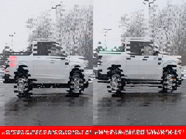 Certified 2024 Ford Maverick XL image 4