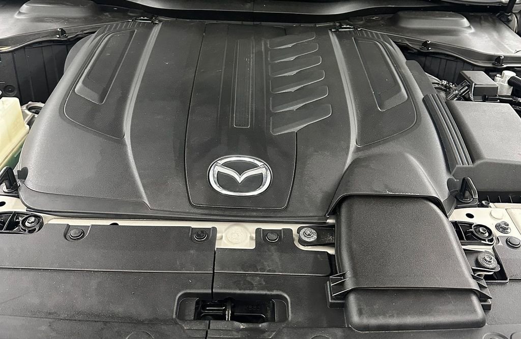 Used 2024 MAZDA CX-90 3.3 Turbo w/ Preferred Package image 7
