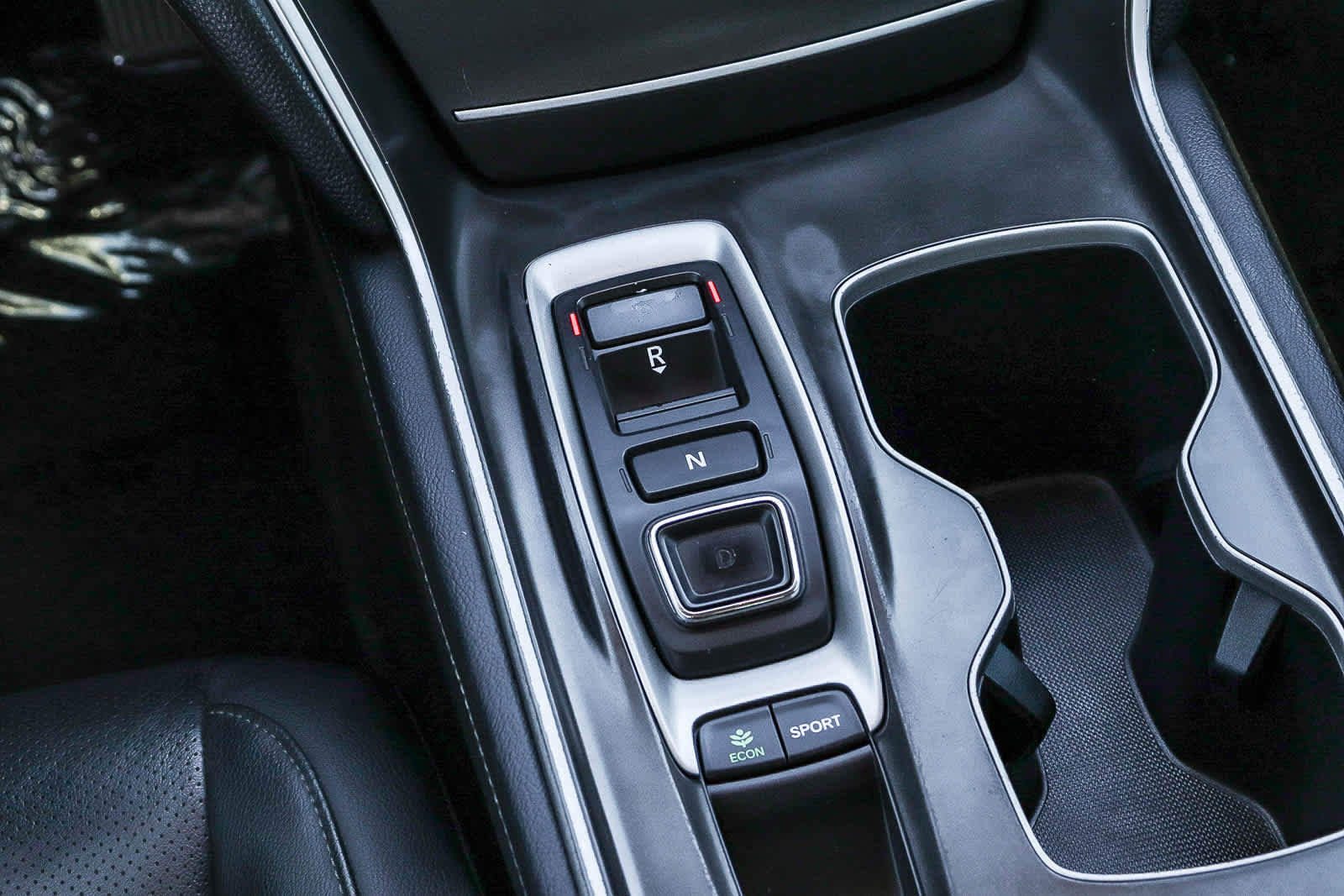 Used 2018 Honda Accord Touring image 20