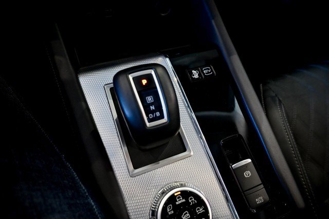 Used 2023 Mitsubishi Outlander SEL 40th Anniversary image 43