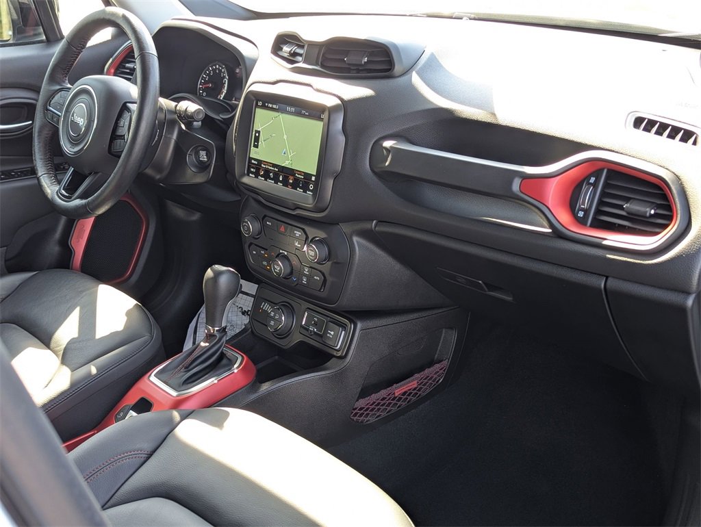 Used 2022 Jeep Renegade Trailhawk image 31