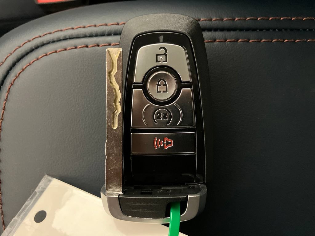 New 2026 Ford Maverick Lariat AWD/4WD image 33