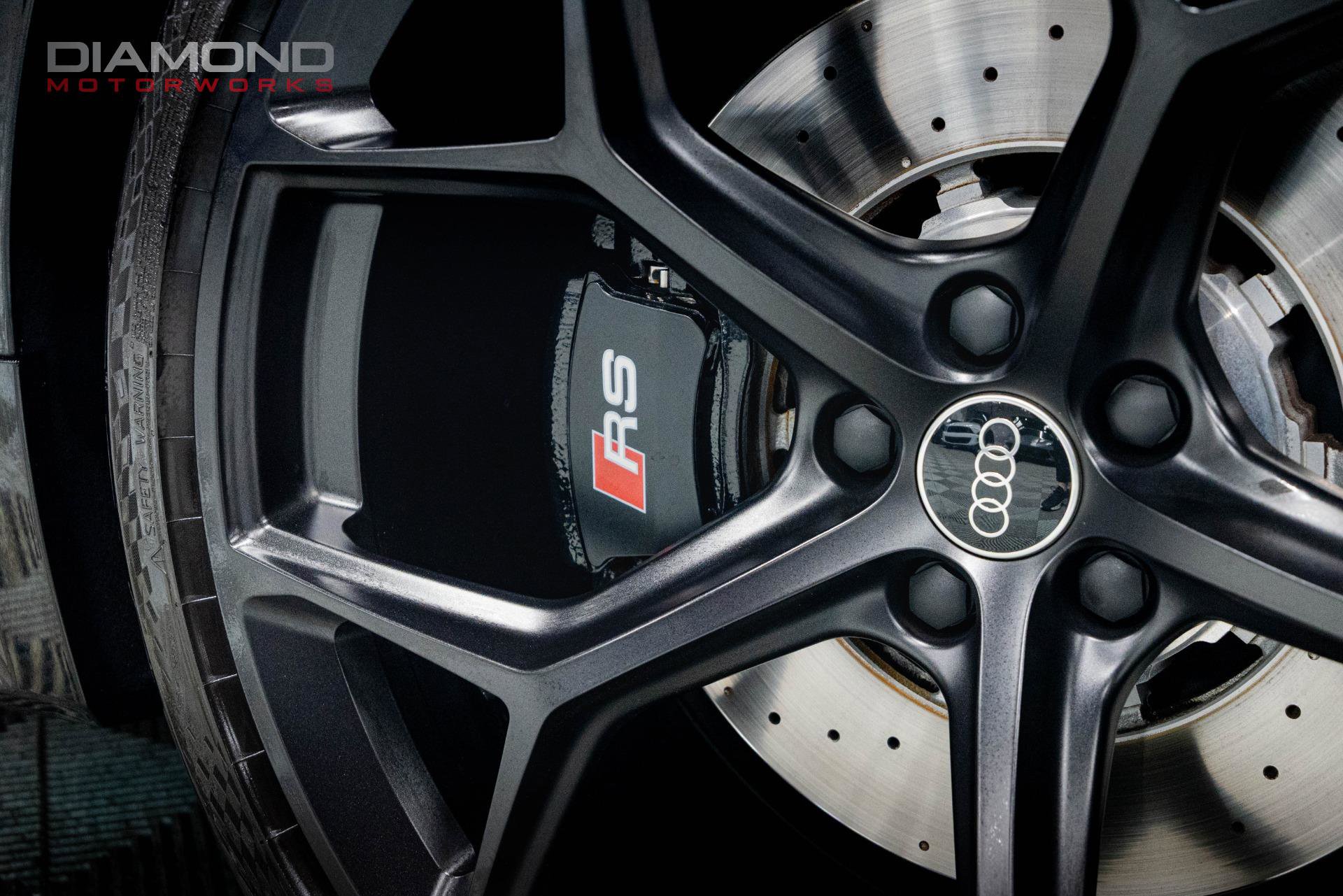 Used 2024 Audi RS 6 performance image 37