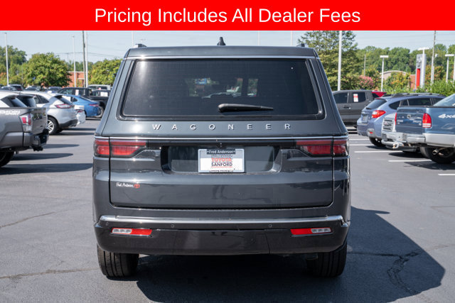 Used 2024 Jeep Wagoneer 4WD image 4