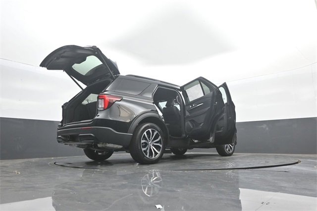 New 2026 Ford Explorer ST-Line image 38