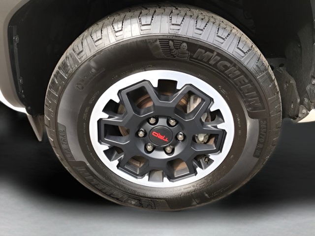 Certified 2025 Toyota 4Runner TRD Off-Road Premium w/ Tow Technology Package AWD/4WD image 10