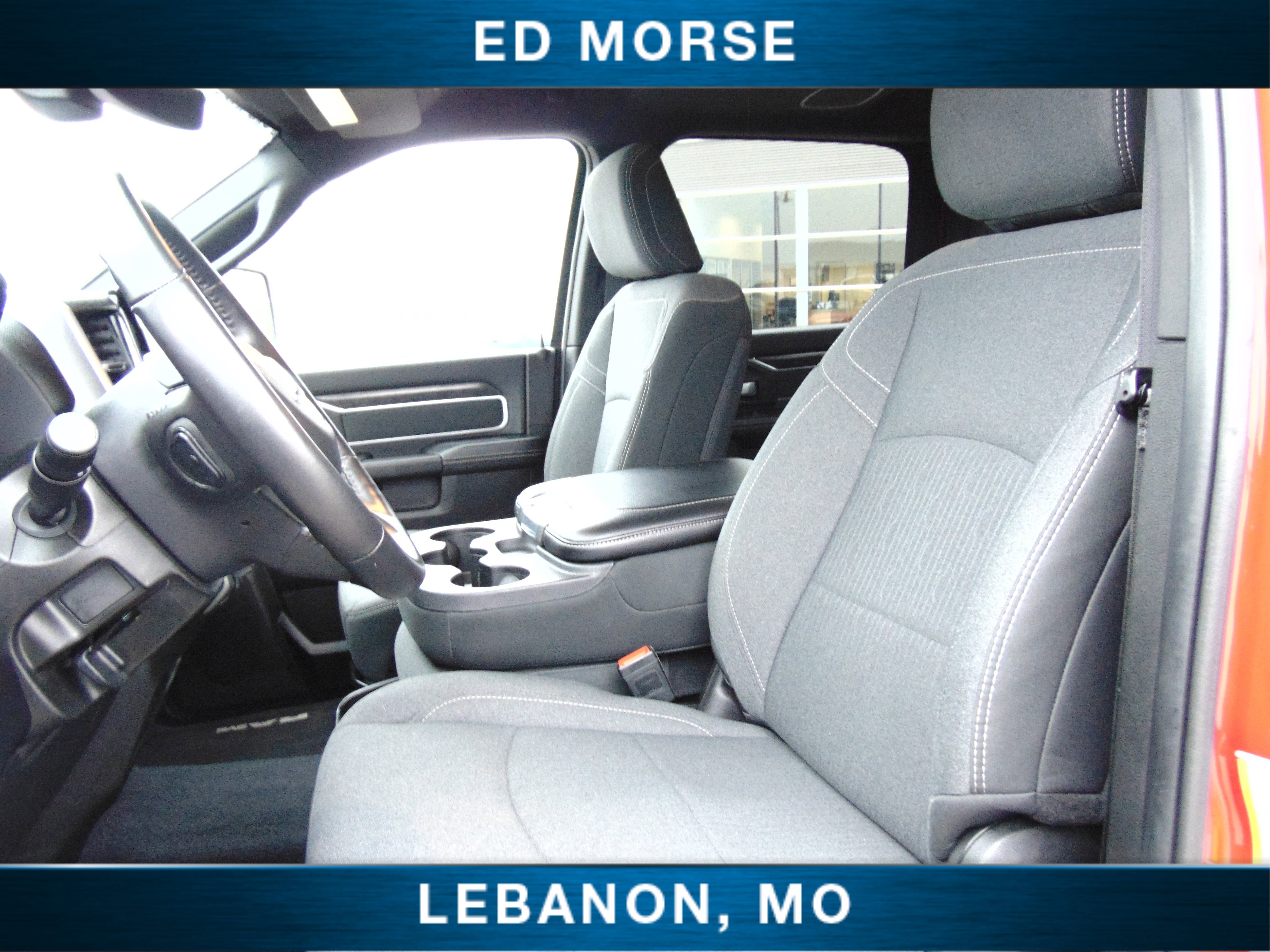 Used 2024 RAM 2500 Big Horn w/ Sport Appearance Package image 11
