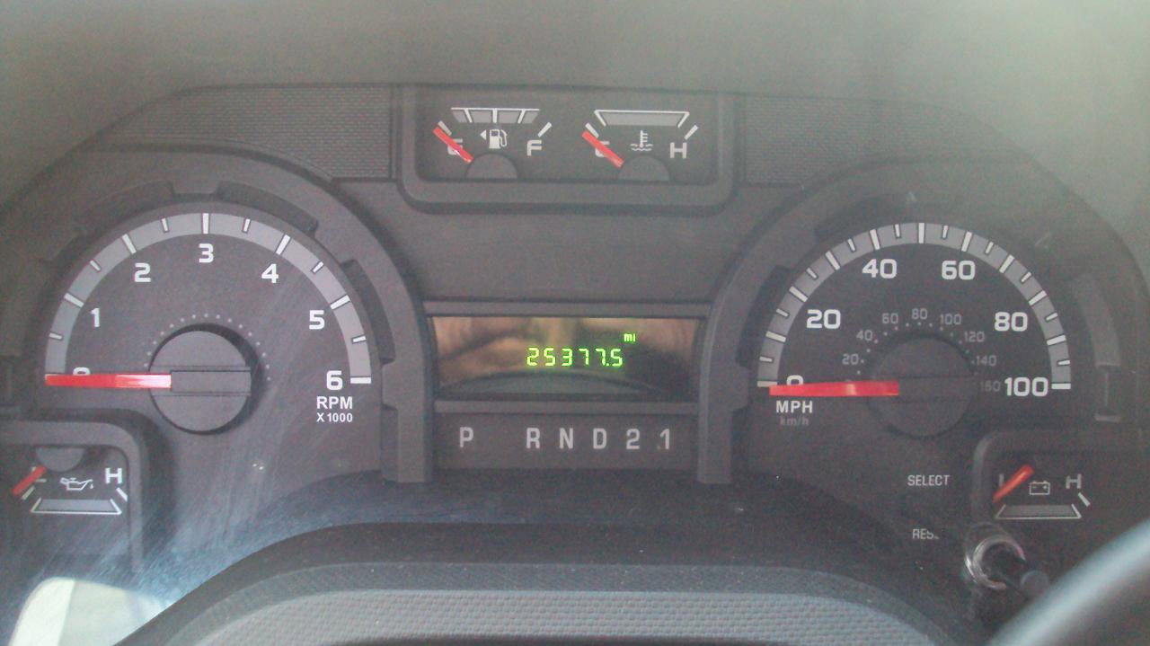 Used 2014 Ford E-250 and Econoline 250 Extended w/ Power Group image 30