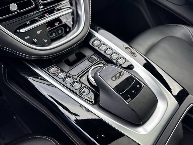 Used 2021 Aston Martin DBX AWD/4WD image 21