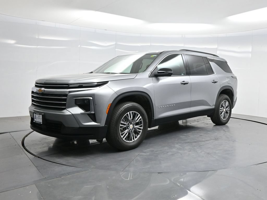 Used 2025 Chevrolet Traverse LT AWD/4WD image 66