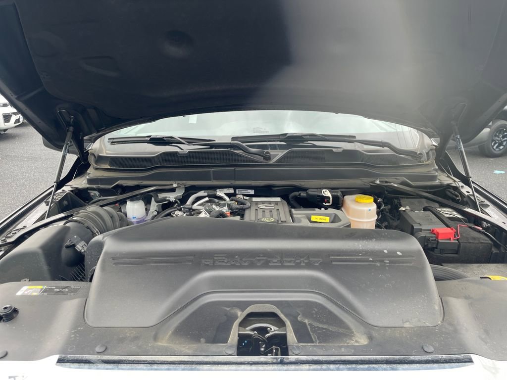 New 2025 RAM 2500 Tradesman AWD/4WD image 18