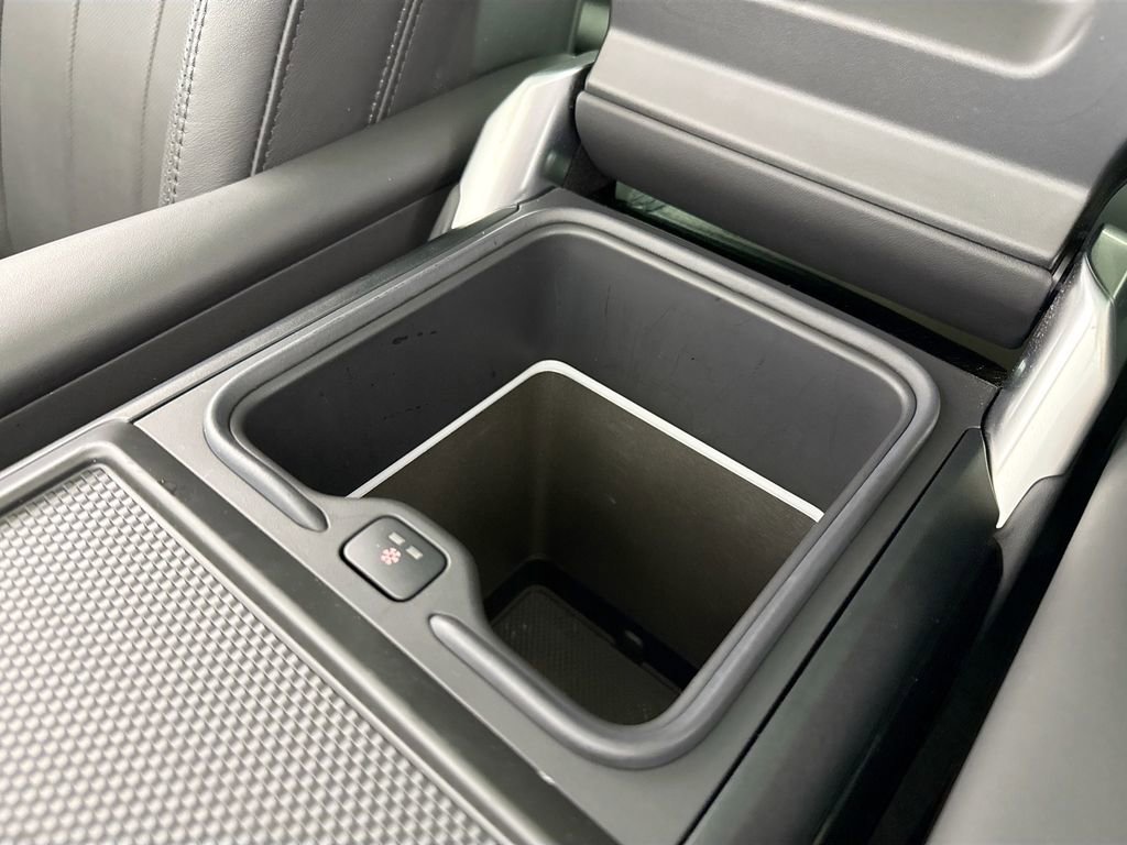 Used 2023 Land Rover Range Rover SE image 22