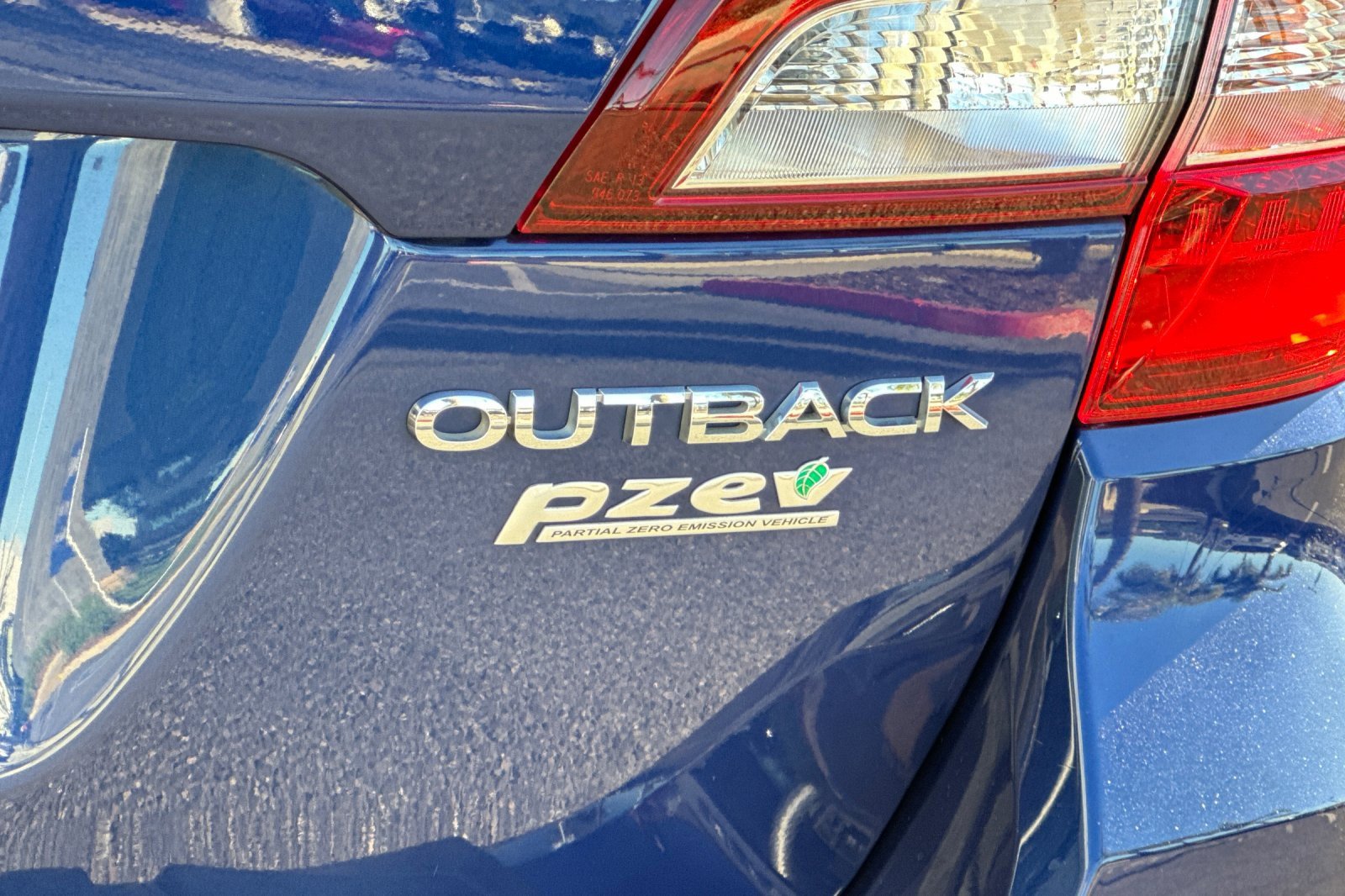 Used 2017 Subaru Outback 2.5i Limited image 28