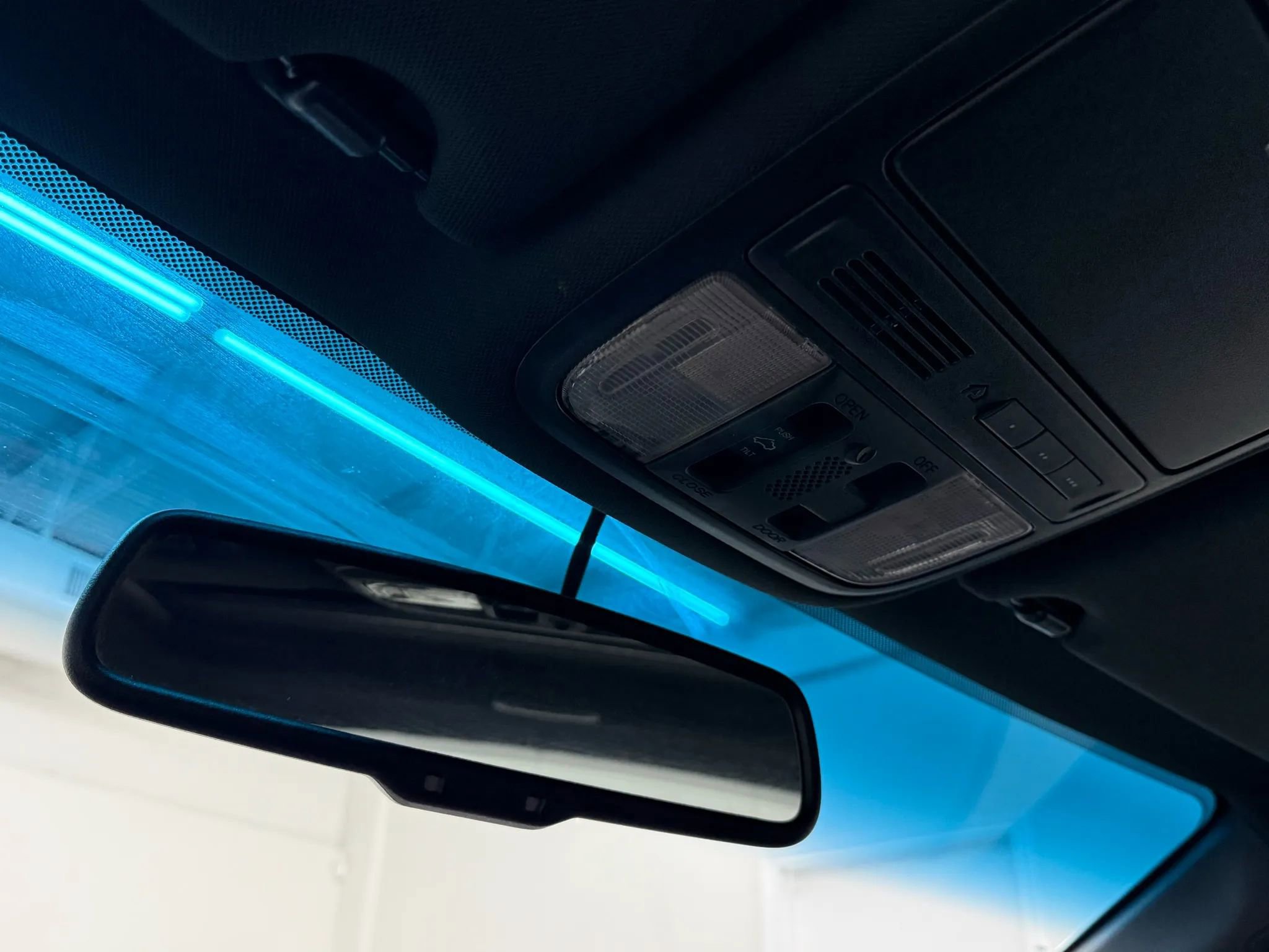 Used 2017 Honda Accord EX-L image 23