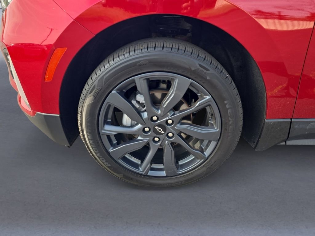 Used 2022 Chevrolet Equinox RS image 9