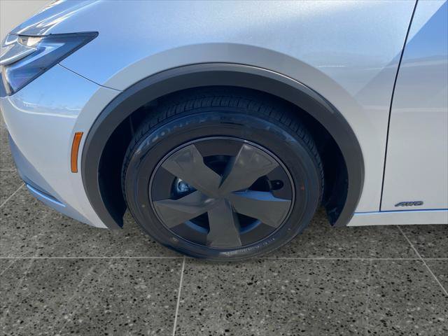 Certified 2026 Toyota Prius LE AWD/4WD image 14