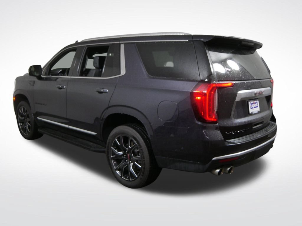 Used 2024 GMC Yukon Denali w/ Advanced Technology Package AWD/4WD image 7
