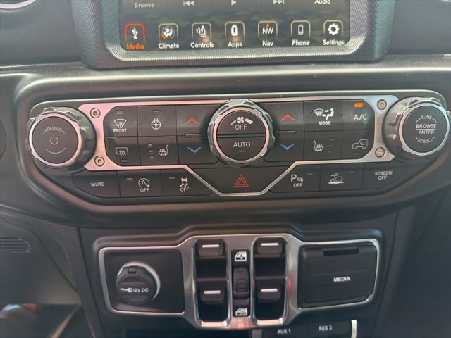 Used 2022 Jeep Gladiator Overland w/ Popular Equipment Package AWD/4WD image 23