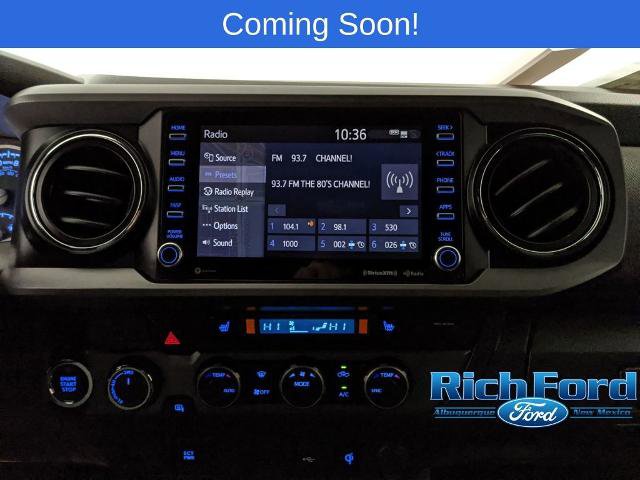 Used 2022 Toyota Tacoma TRD Off-Road image 14
