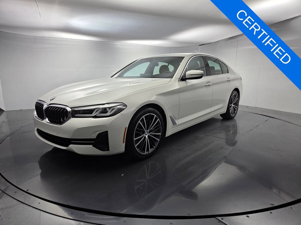 Used 2023 BMW 540i w/ Premium Package RWD image 5