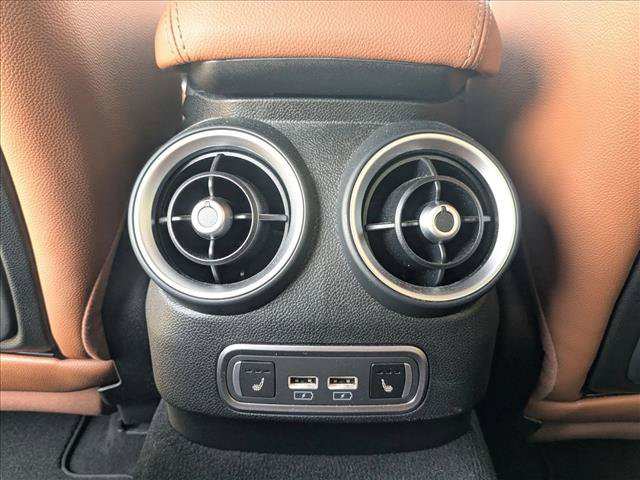 Used 2022 Alfa Romeo Giulia Ti RWD image 18