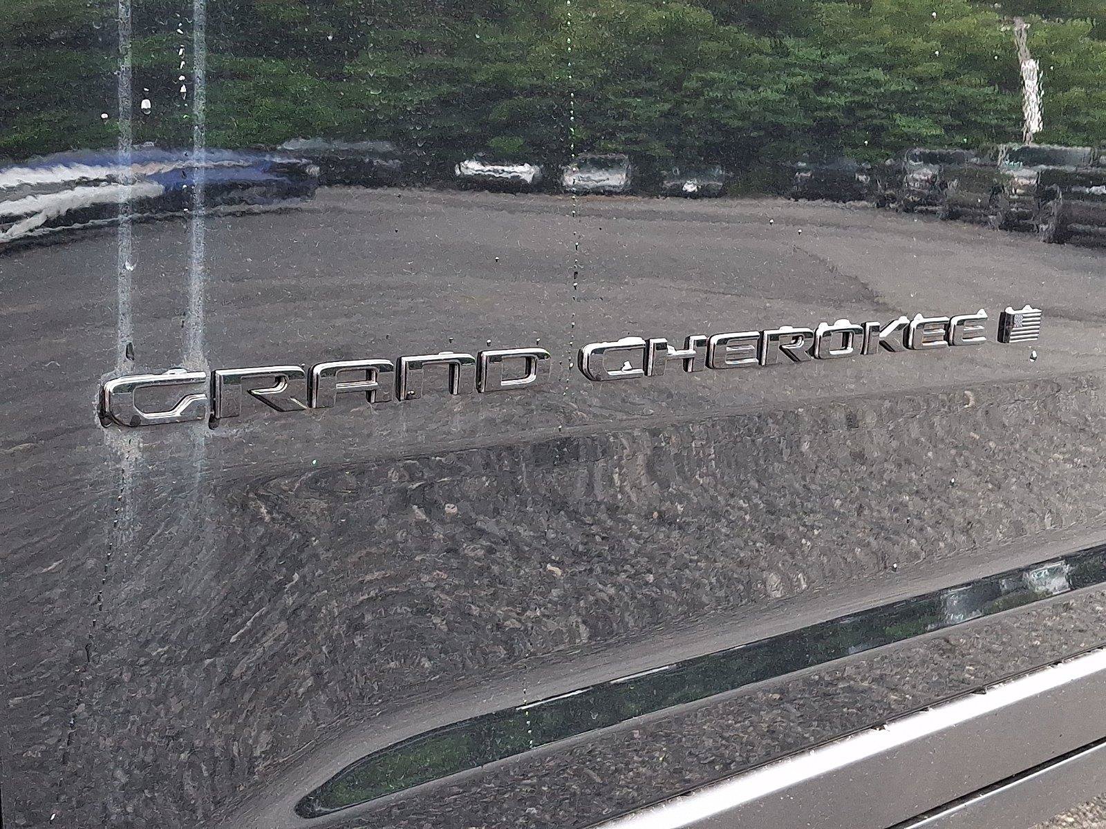New 2026 Jeep Grand Cherokee Altitude AWD/4WD image 17