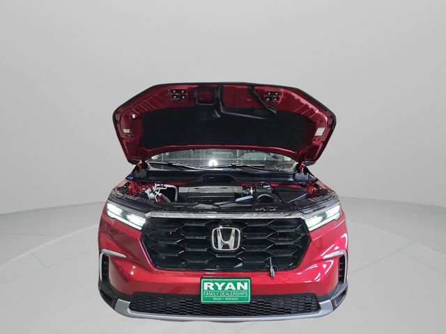 Certified 2025 Honda Pilot Elite image 38